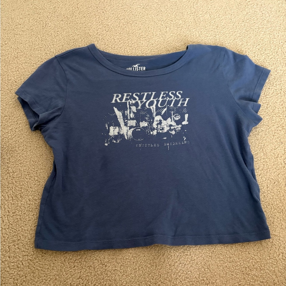 Hollister baby tee